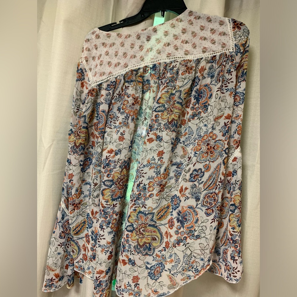 Tunic - Picture 2 of 7